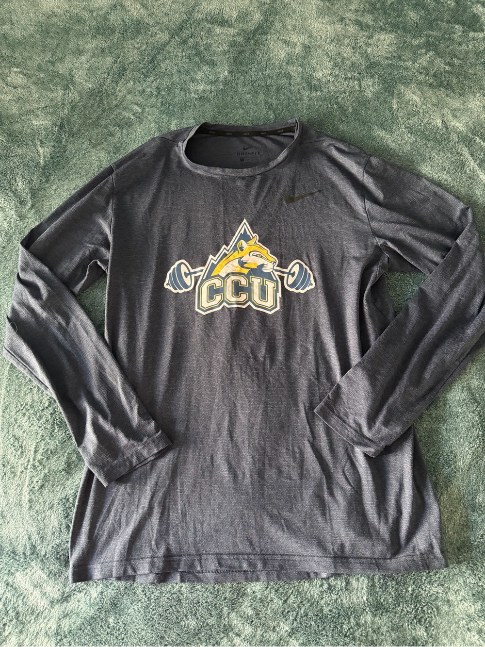 Nike Long Sleeve CCU Logo Tee Weightlifting‎ Size Medium